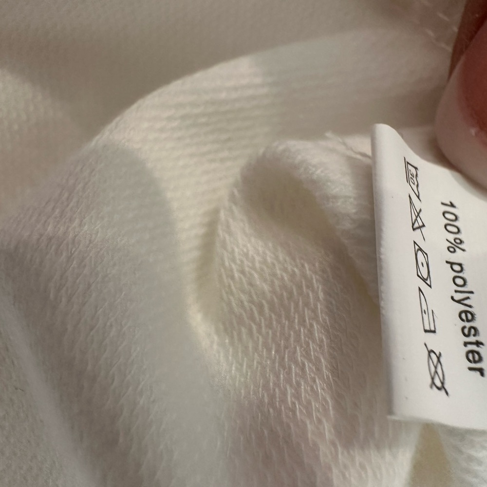 White top with turtles print -Large NWOT - Picture 7 of 9